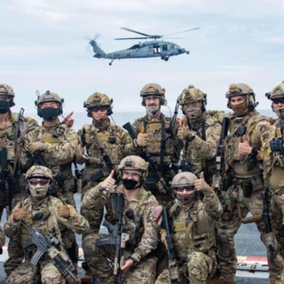 US  AND SOUTH KOREA NAVY SEALS