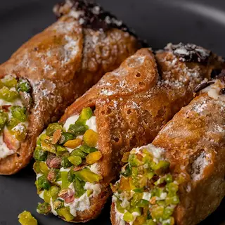 Cannoli