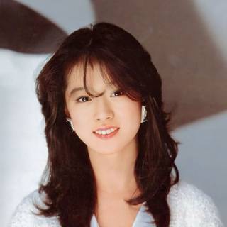 Akina Nakamori