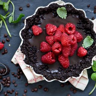 Tarta Cu Ciocolata Si Zmeura