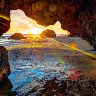 El Matador State Beach sea cav