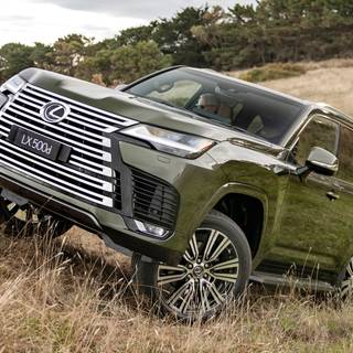 Lexus LX500d