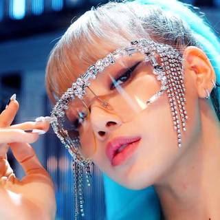 Lisa Lets Kill this love