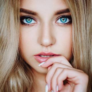 Elegant and Beauty Female Portraits