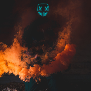 Another smoke and mask.