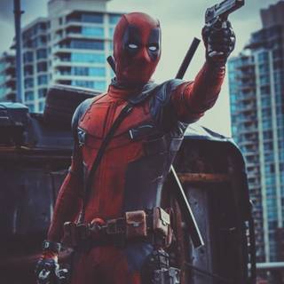 DEADPOOL?!.. IS THAT YOU?! :OOO