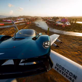 Aston Martin Valkyrie 2023 | Fh5 wallpaper