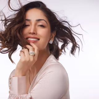  Yami Gautam