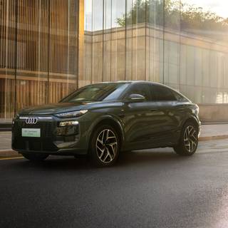 Audi Q6L Sportback e-tron