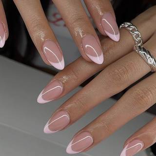French manicure 