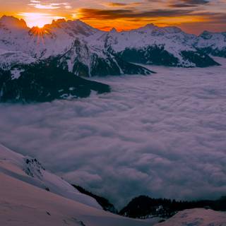 A Breathtaking Scene Of Sea Of Cloud