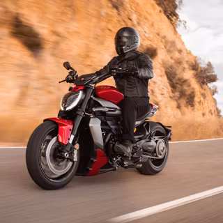 Ducati XDiavel V4