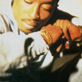 Tupac 4K wallpaper