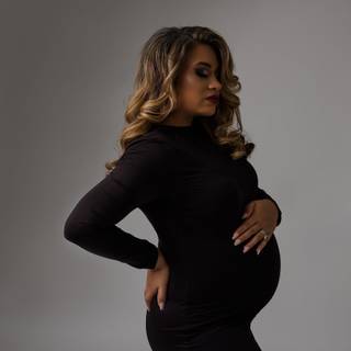 this is how big the pregnancy bump is 