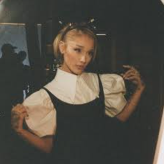 Ariana grand 