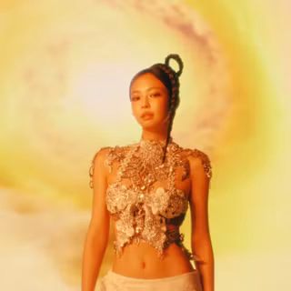 JENNIE 'ZEN' MV Wallpaper