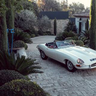 1961 Jaguar E-Type Series 1 3.8-Litre Roadster