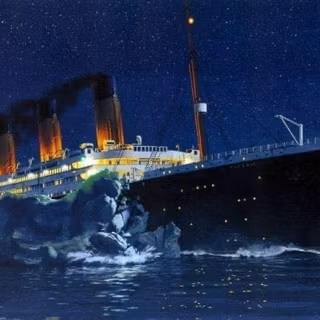 Titanic collides with Iceberg