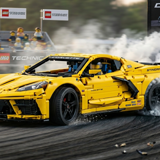 Corvette Stingray 2020 Lego drifting