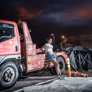 TOW TRUCK