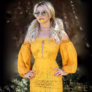 Britney Spears Glory DK 2022 08 13 A2 16-10