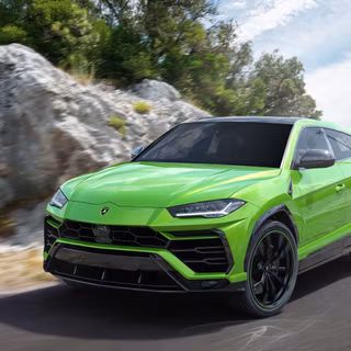 Lamborghini Urus Wallpaper