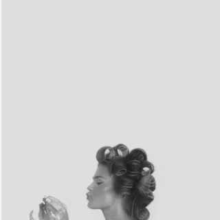 Model Wallpaper