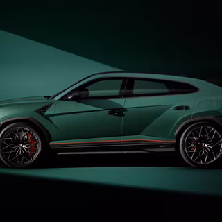 2026 Lamborghini Urus Se Performante