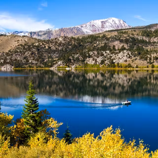 June Lake din California