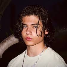 Miguel Mora⚝♡