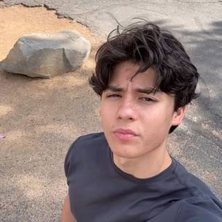 Miguel Mora⚝♡