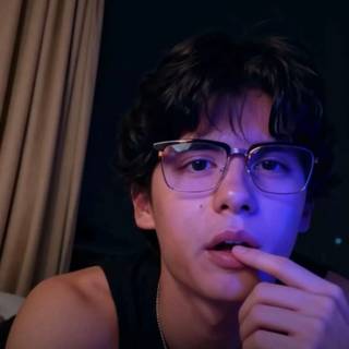 Miguel Mora⚝♡