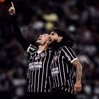 Garro e Yuri pequenino