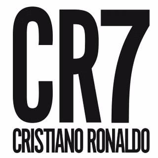 Cristiano Ronaldo (CR7)