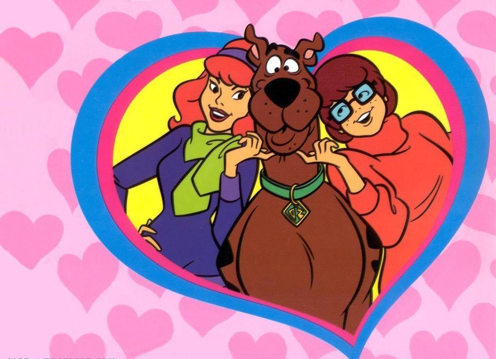 Scooby doo Wallpaper: Daphne and Velma Scoobydoo