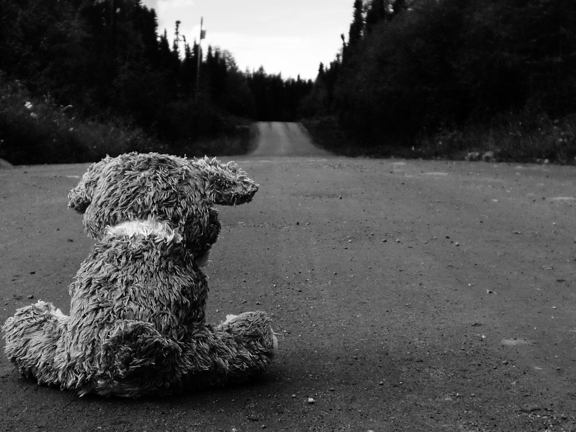 Sad Wallpaper: Sad Roads Wallpaper Sad Roads Teddy Bears