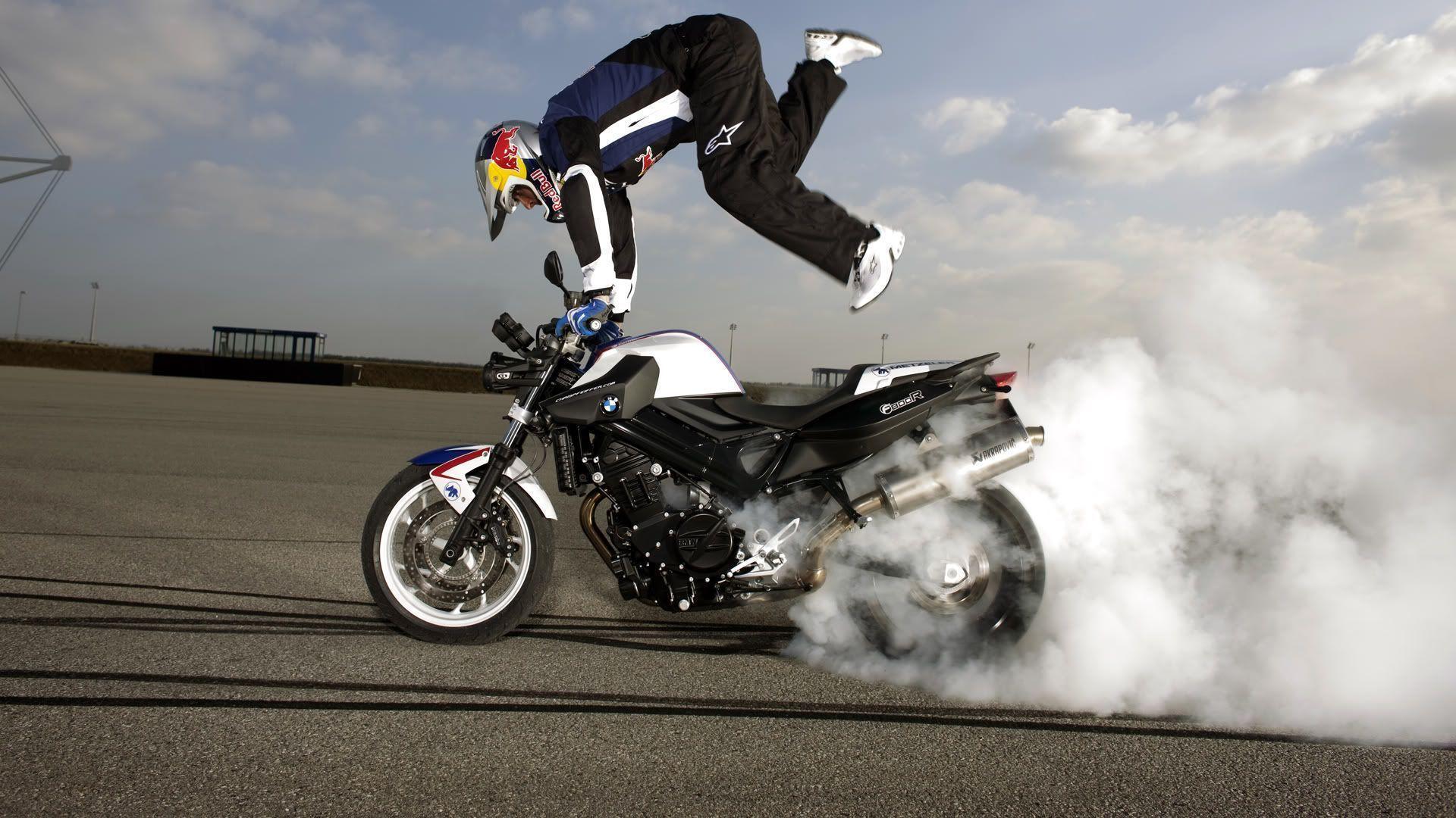 Motocross Stunt. Download HD Wallpaper