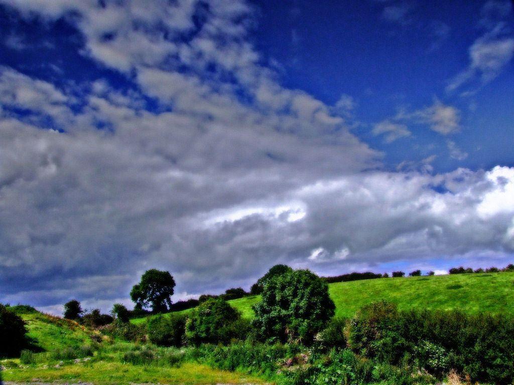 Irish Countryside, Desktop Background / Wallpaper