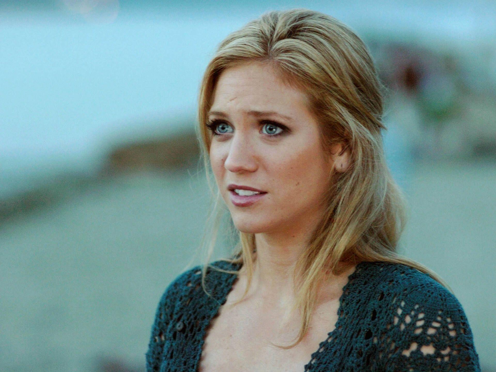brittany snow wallpapers.