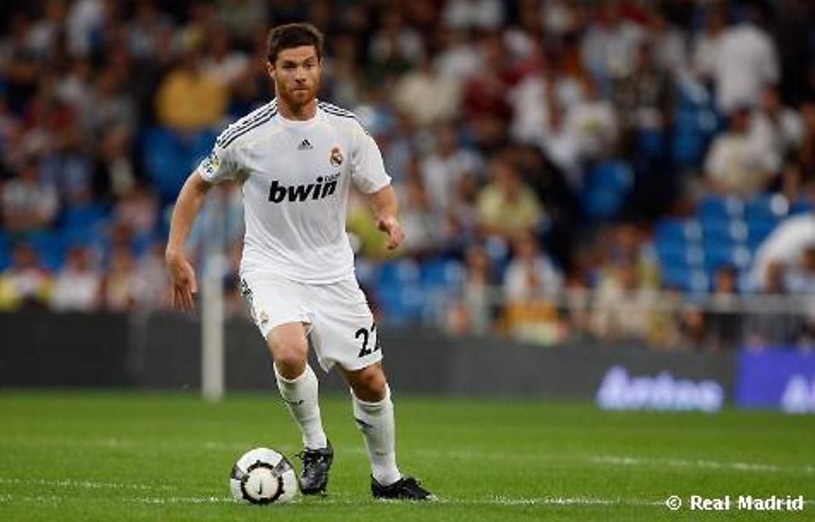 Pix For > Xabi Alonso Real Madrid