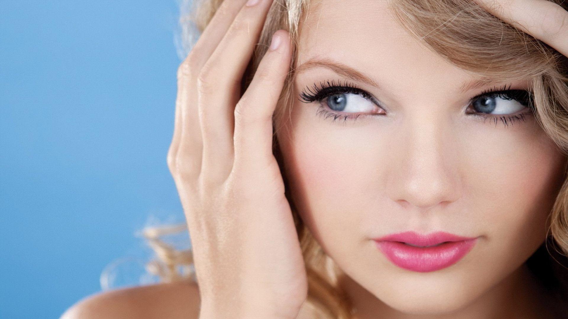Singer Taylor Swift Wallpaper 01. hdwallpaper