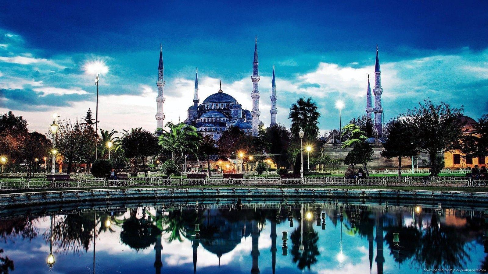 Download 1600x900 Sultan Ahmed Mosque Wallpaper