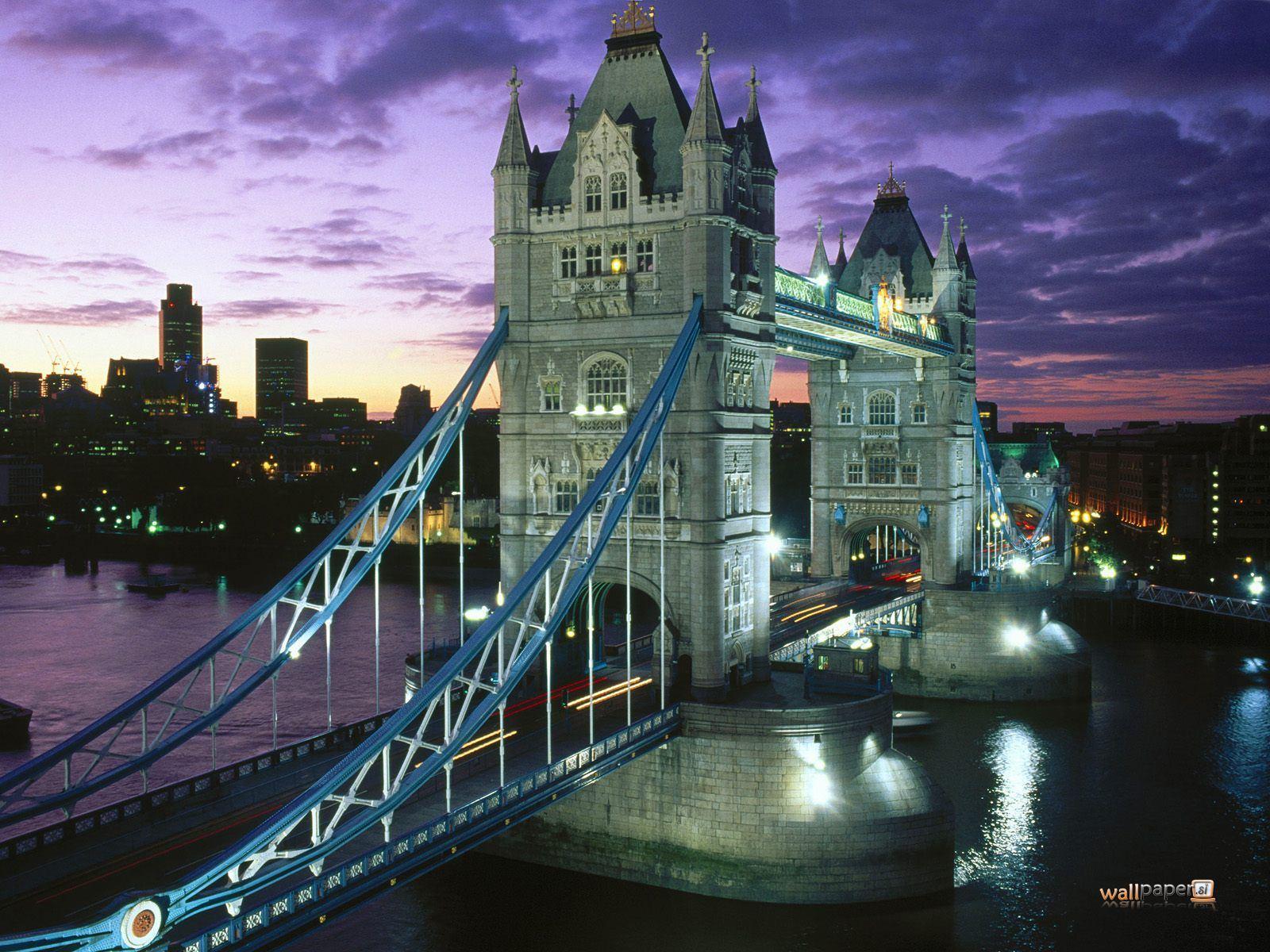 Enjoy this London Tower Bridge wallpaper background. London Tower