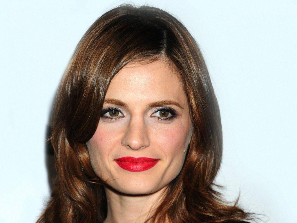 Stana Katic Wallpapers - Wallpaper Cave