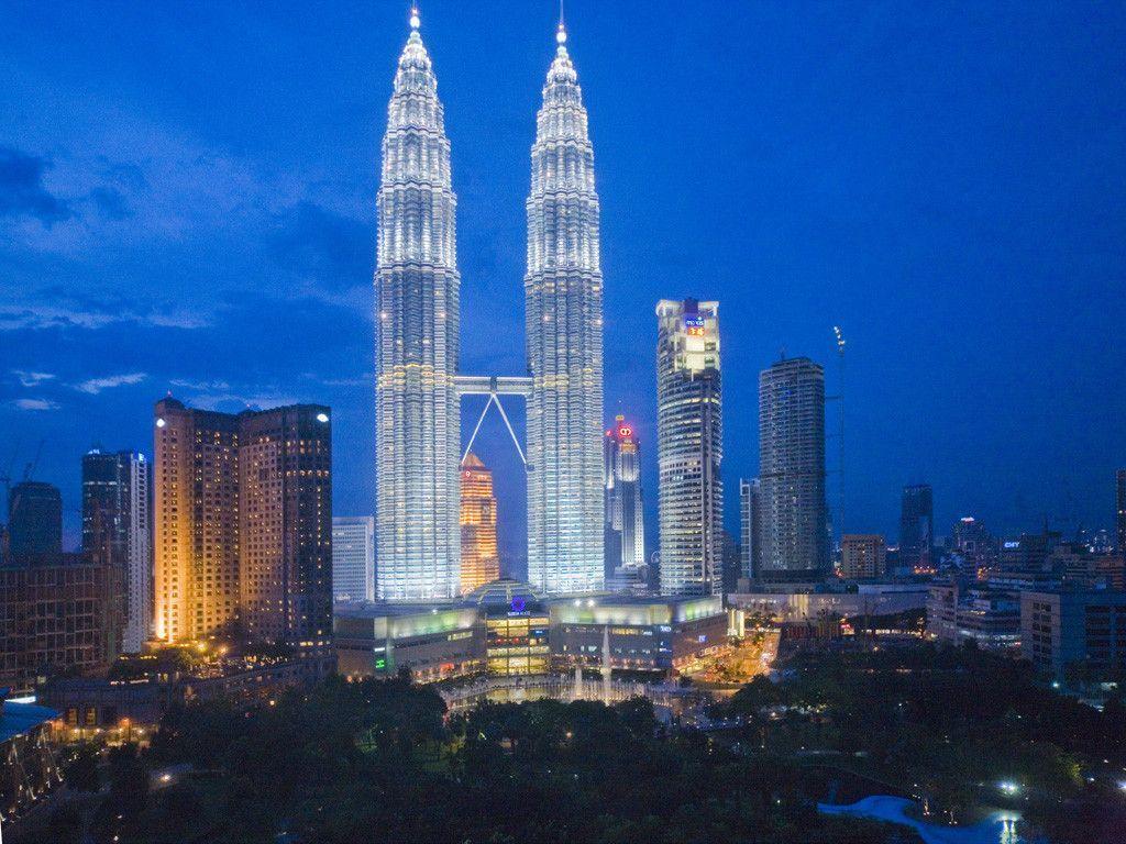image For > Petronas Twin Towers Wallpaper