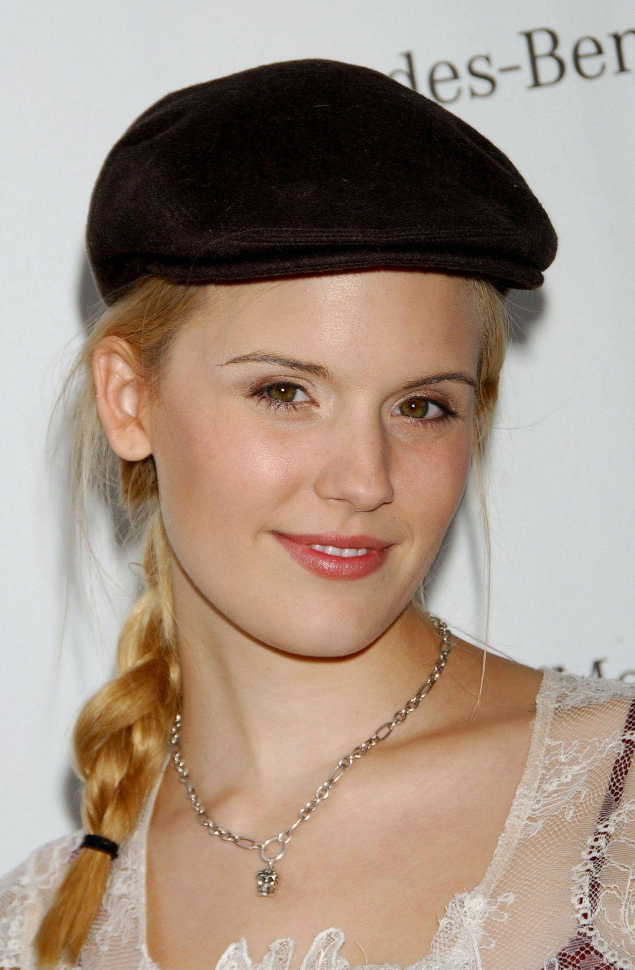 Maggie Grace Wallpapers - Wallpaper Cave