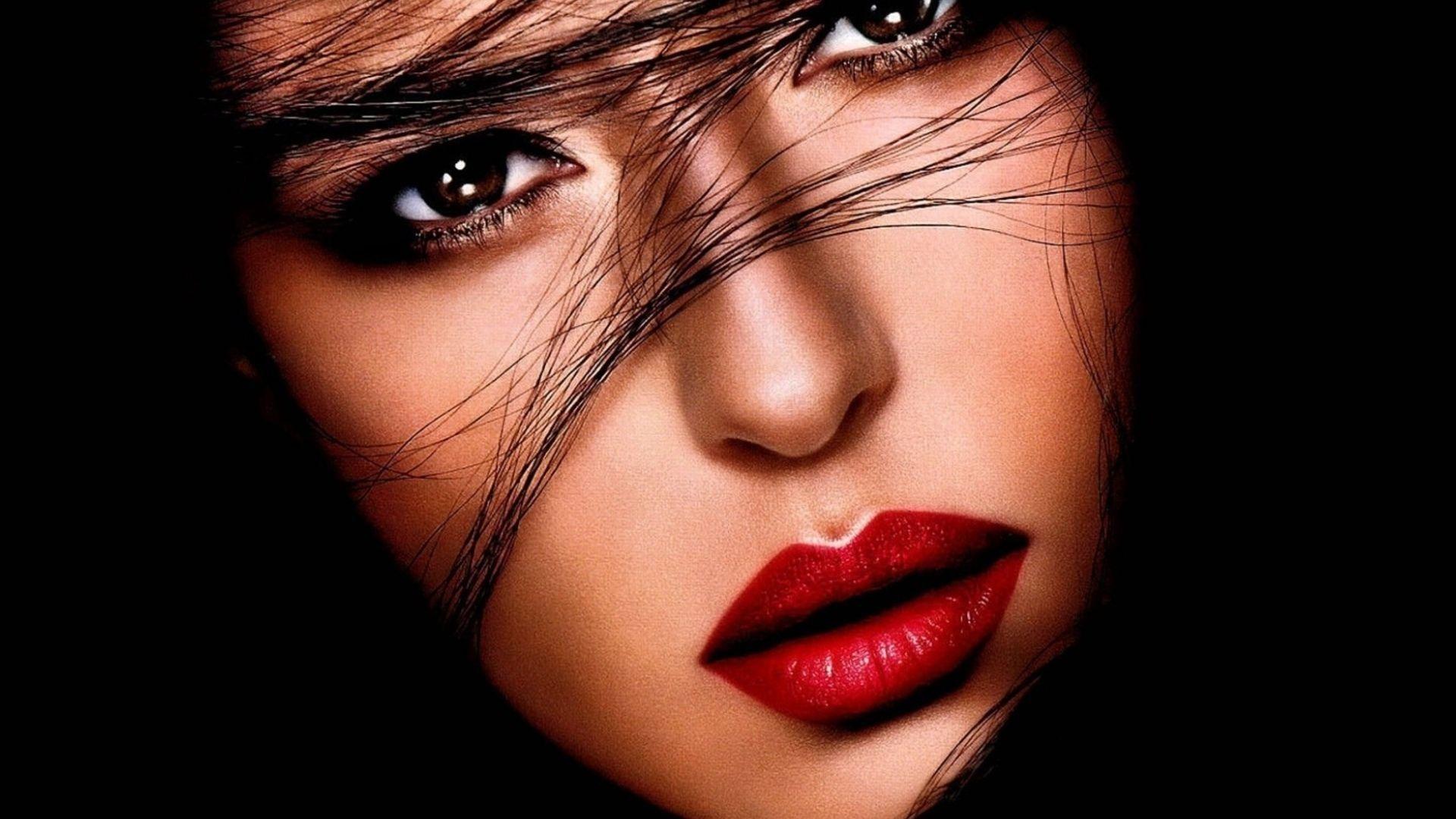 monica bellucci red lips, iPhone Wallpaper, Facebook Cover