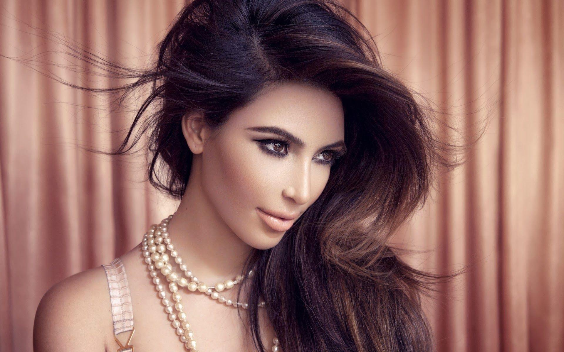 Beautiful Kim Kardashian Hair Style Full HD Widescreen.