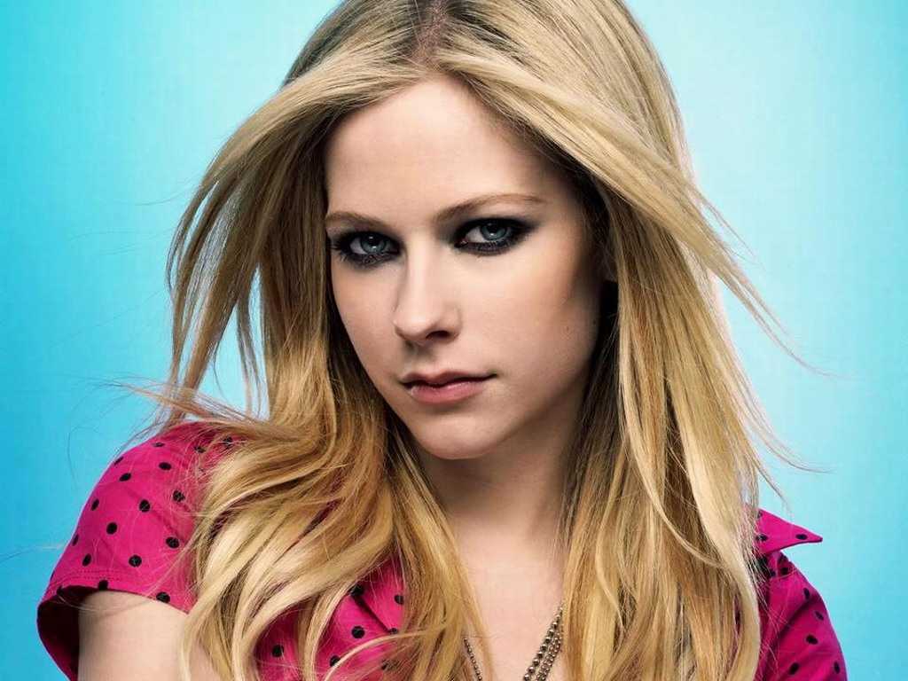 Avril Lavigne Wallpapers - Wallpaper Cave