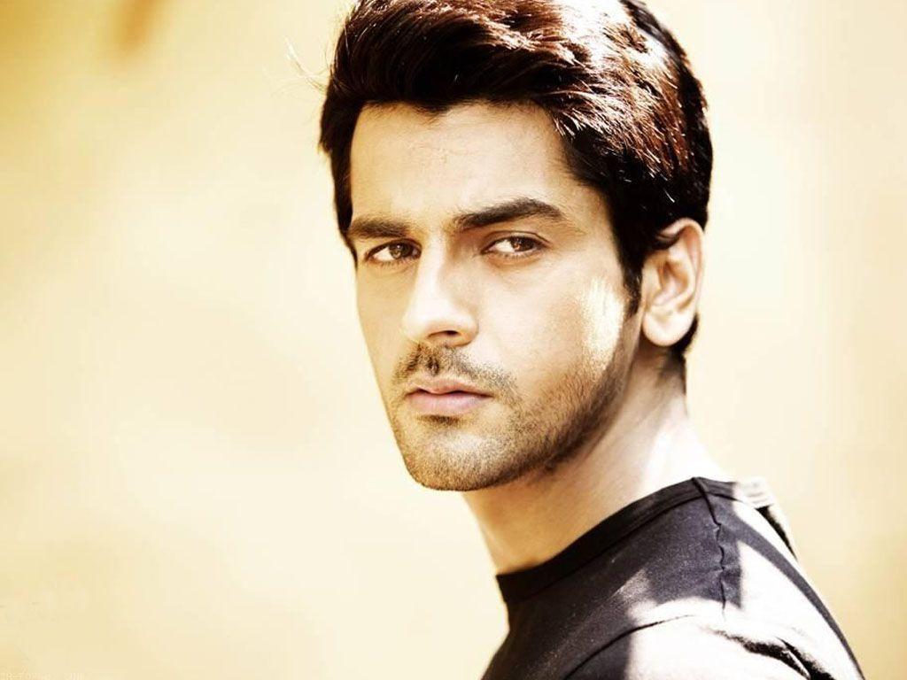 Wallpaper > Models (Male) > Arjan Bajwa > Arjan Bajwa high